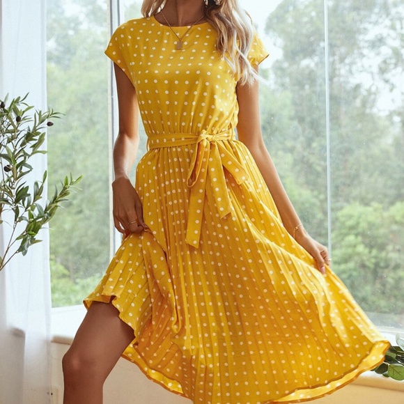 Dresses & Skirts - Boho Polka Dot Yellow Belted Pleated Midi Dress